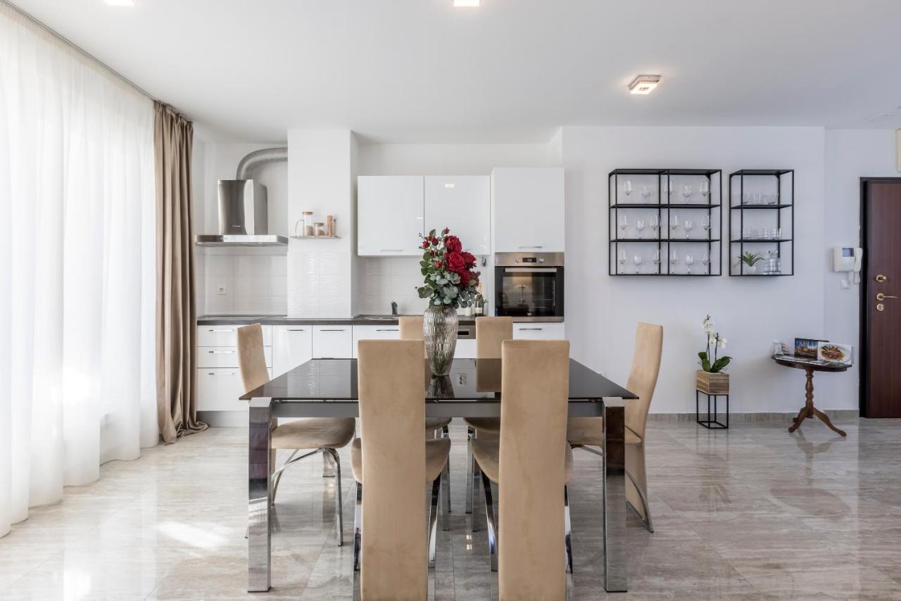 Luxury Rooftop Apartment Zalato Split Exterior foto